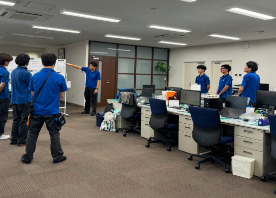 社内風景
